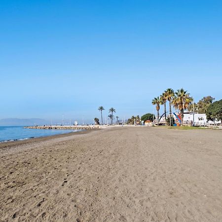 Apartamento Frente A La Playa Малага Экстерьер фото